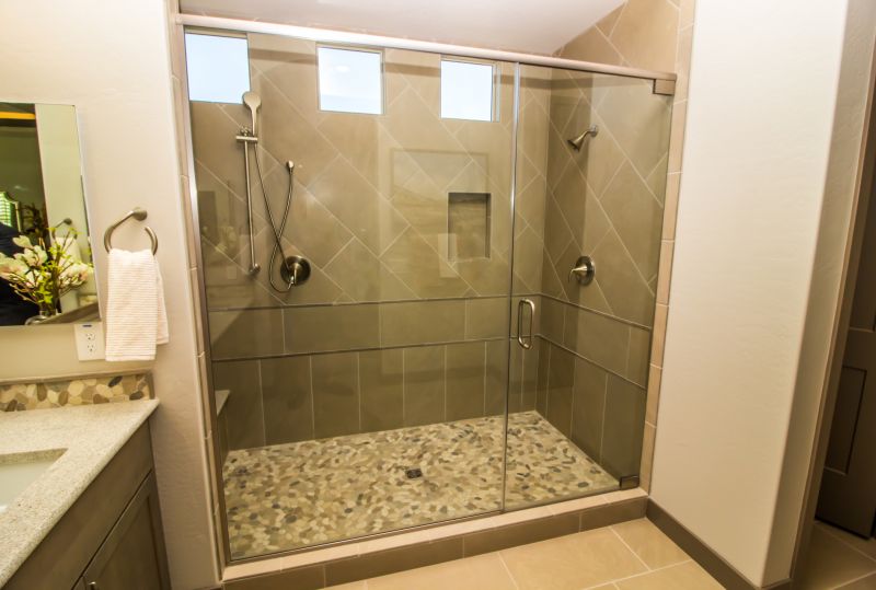 Elegant Shower Walls